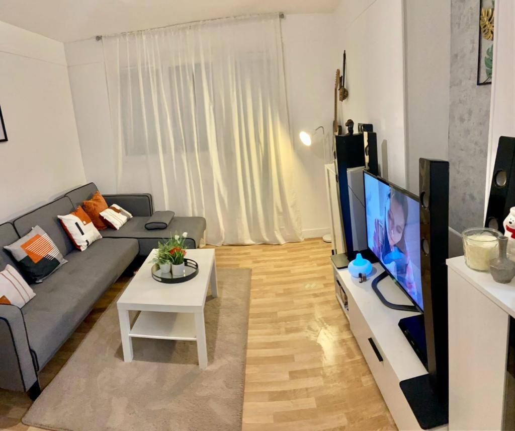 Appart Cosy Alfortville -Vue Seine - 10Mn De Paris Exterior foto